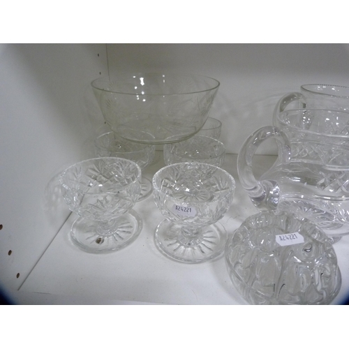 123 - Collection of cut and other glassware including jugs, brandy balloons, sundae dishes etc (one shelf)... 