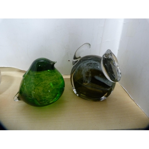 150 - Two Selkirk Glass paperweights and four others including a cat and a bird.&nbsp; (6)