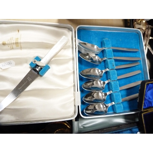 175 - Pair of servers, cased spoons and other flatware.