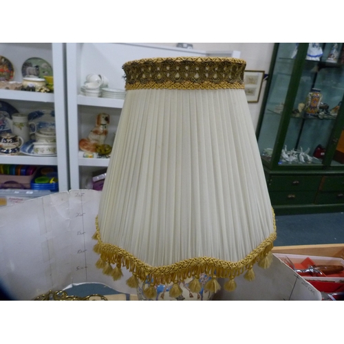 172A - Oriental table lamp and a gilt metal framed mirror.