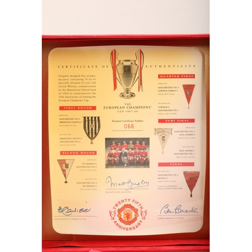 295 - 25th anniversary Manchester United European champions cup decanter 
certificate 066, in presentation... 