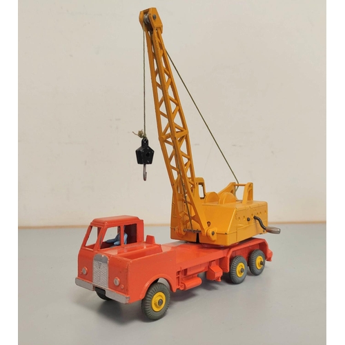 4 - Dinky Supertoys. Two boxed die cast vehicles to include 20 Ton Lorry Mounted Crane 972 & Heavy T... 