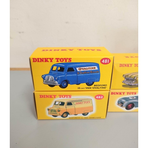 7 - Dinky Atlas Editions: Lot comprising of twenty one boxed model vehicles to include Fiat 600D 520, Op... 