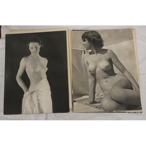 94 - MARTON ERWIN & FEHER E.  Nus. 16 loose b. & w. nude studies in pict. card wrappers. Quarto. ... 