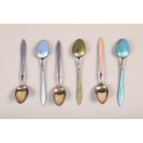 153 - Six Norwegian silver enamel tea spoons in case