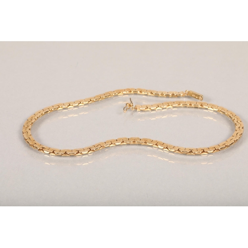 64 - Ladies 9 carat gold necklace17 grams