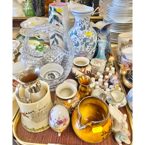 284 - Selection of decorative ware and thimbles including Caithness case, John Peel musical tankard,