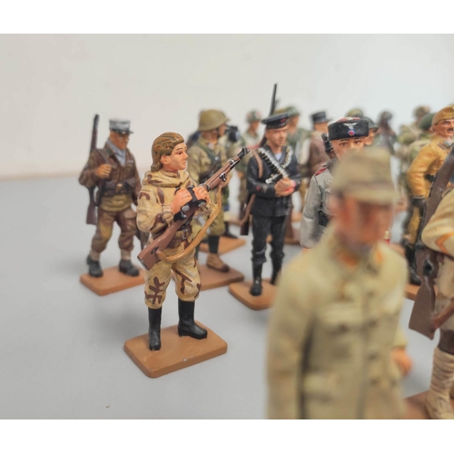 26 - Del Prado 1:32 scale figures relating to WW2 infantry comprising of Hurricane Ace, commandos Army Se... 