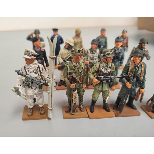 27 - Del Prado 1:32 scale figures relating to WW2 German infantry comprising of Ski-Jager Brigade, Warran... 