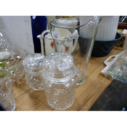 109 - Collection of cut glass to include six tumblers, two fruit bowls, brandy balloons etc.