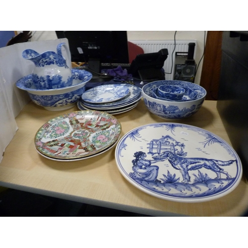 150 - Collection of blue and white china to include Royal Crown Derby 'Chinoiserie' side plate, Copeland S... 