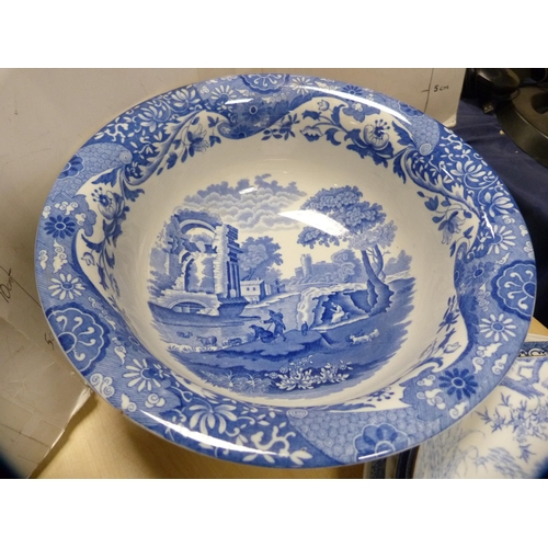 150 - Collection of blue and white china to include Royal Crown Derby 'Chinoiserie' side plate, Copeland S... 