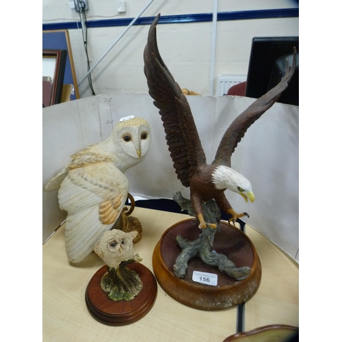 156 - Franklin Mint model of a barn owl, Franklin Mint model of an eagle on a stand and a Chiltern Russell... 