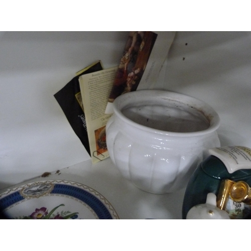 172 - Ceramic to include novelty teapots, plates etc (one shelf).