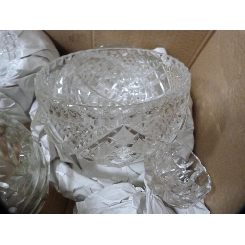 190 - Quantity of miscellaneous glassware, modern pewter goblets etc.