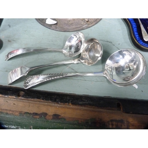 249 - Collection of mainly EP flatware to include sauce ladles, miscellaneous cutlery, teaspoons, condimen... 