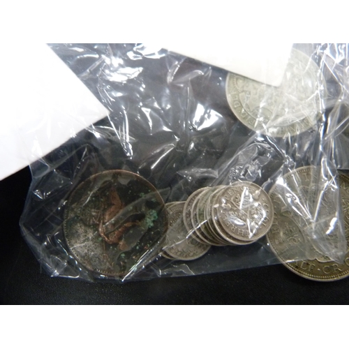 281 - Bag of miscellaneous coinage, mainly copper, to include Edward VII threepences, George III copper co... 