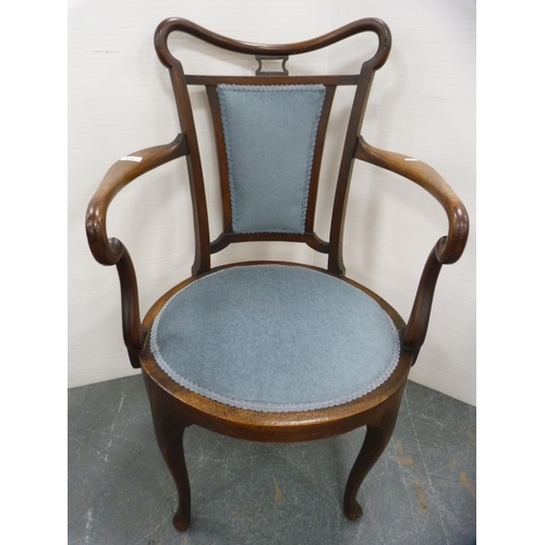 419 - Mahogany elbow chair and a pair of Edwardian parlour chairs.  (3)