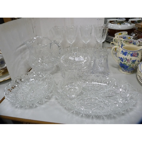 77 - Collection of glassware to include wine glasses,  tumblers, segmented dishes etc.