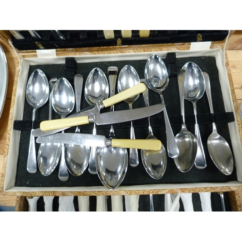 82 - Cased set of cutlery.