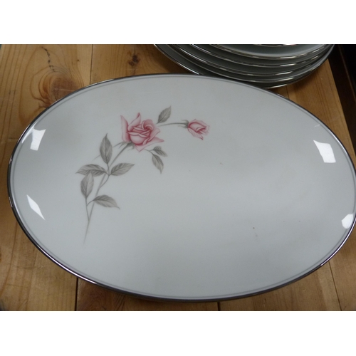 84 - Noritake 'Rosemarie' floral decorated part dinner set.