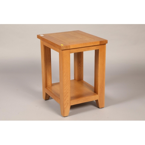 452 - Oak plant table