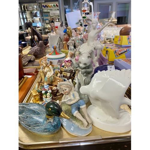 254 - Decorative items to include a circus teapot, a Coalport figurine, other figurines and animal models,... 