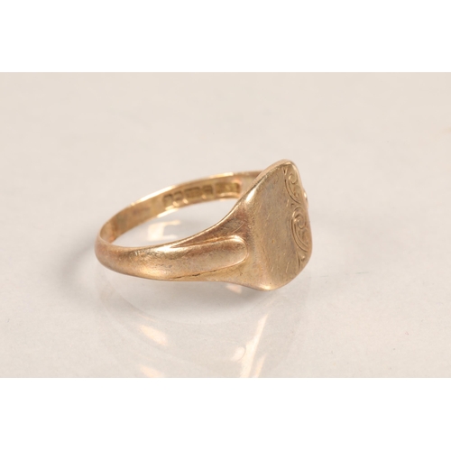 107 - 9ct gold signet ring, size X, 4.2g.