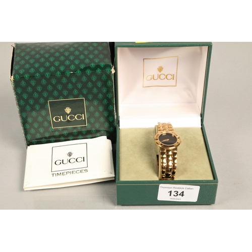 134 - Gucci lady's watch.