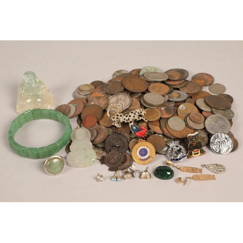 191 - Coins, earrings, brooches, Buddhas, etc.