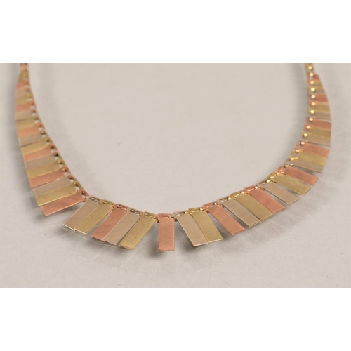 89 - 9ct gold tri-coloured necklace, 7g.