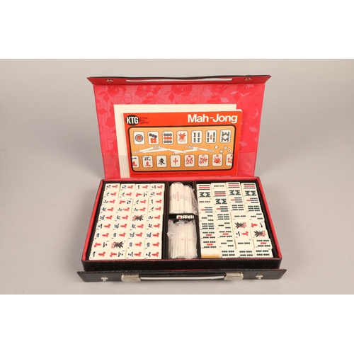 235 - Mahjong set.