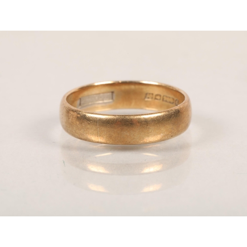 156 - 9ct gold wedding band, size U, 5g.