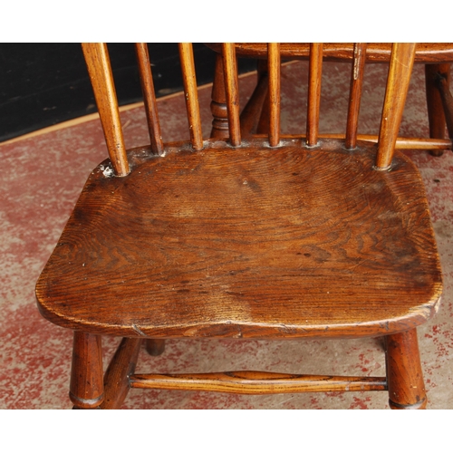 386 - Set of four antique ash and elm Windsor-type chairs, each with a hoop frame and stick back, peg join... 