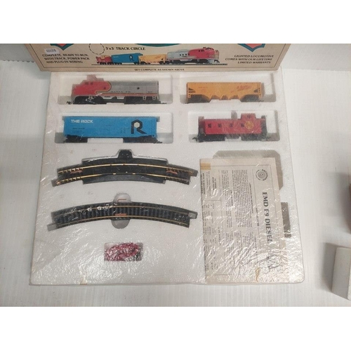 119 - Boxed 00 gauge trains and rolling stock to include Bachman 5 Diesel Shunter Kit (not guaranteed comp... 