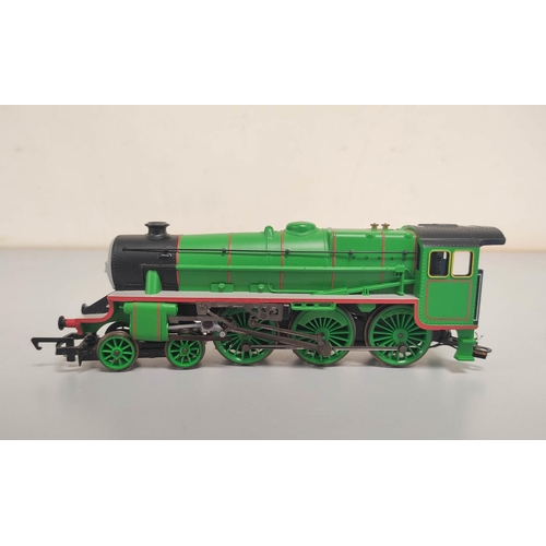 136 - Hornby. Thomas and Friends 00 gauge model 4-6-0 locomotive and tender, 'Henry the Green Engine' DCC ... 