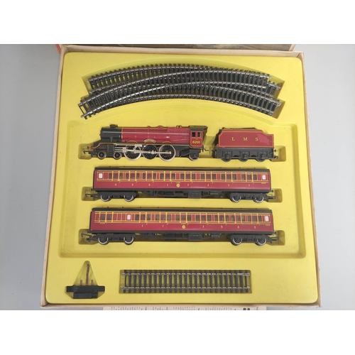 141 - Hornby Railways. Three boxed 00 gauge railway sets to include Triang-Hornby The Midlander R282, Horn... 