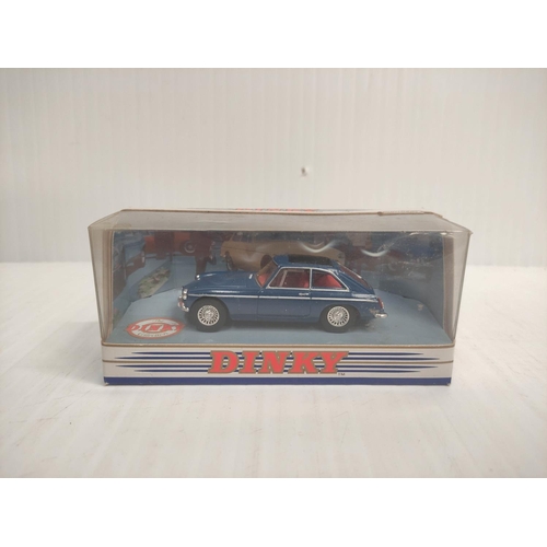 72 - Dinky Toys: Ten boxed 1/43 scale MGB GT 1965 cars, DY3. (10)