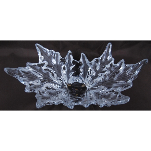 212 - Lalique of France Champs-Elysées glass bowl (20th century) with oak leaf design, Lalique of France l... 