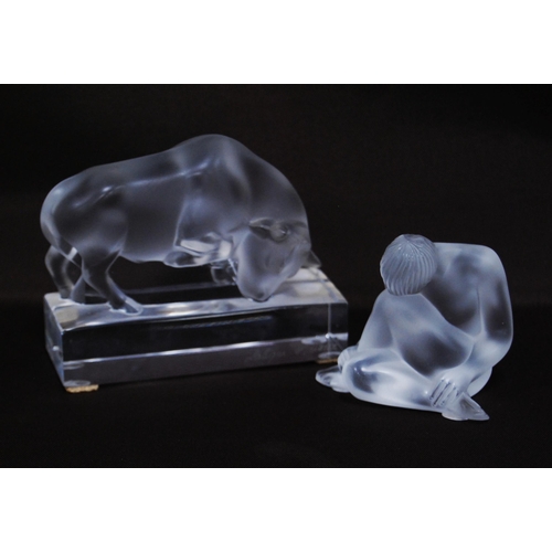 220 - Lalique of France clear and frosted glass figure in the form of a bull (20th century) on a fixed pli... 