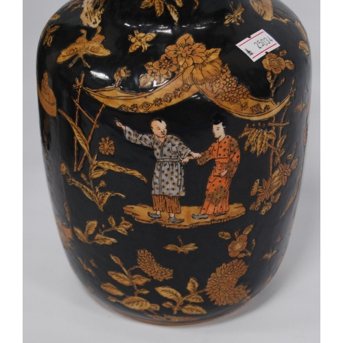 281 - Group of Chinese chinoiserie pottery (You Xian Ju Jianzhi - last quarter of the 20th century) to inc... 