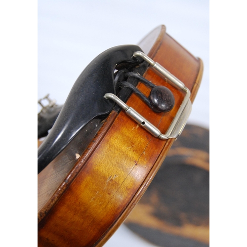 205 - Antique German violin, c. 1920s, one-piece back, bears label 'Copy of Nikolaus Amati, Made in German... 