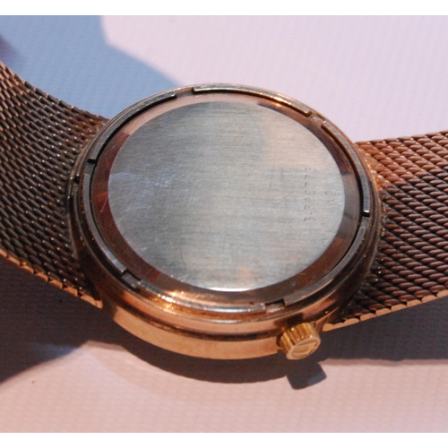 149 - Gent's 9ct gold Bulova Accutron watch on Milanese bracelet, 1973, in original box, 73g gross.