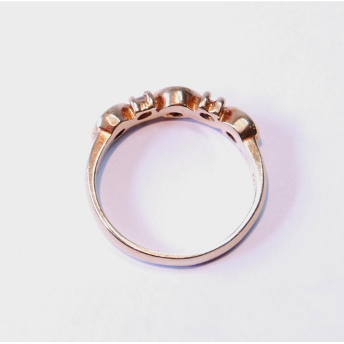 104 - Gold half hoop-style ring with zigzag of diamond brilliants, in 18ct gold, size K, 3.7g gross.