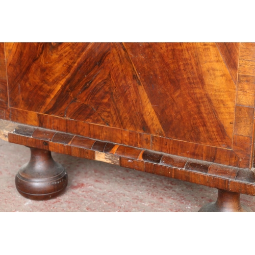 691 - William & Mary walnut and laburnum oyster veneered and banded chest of drawers (later handles) r... 