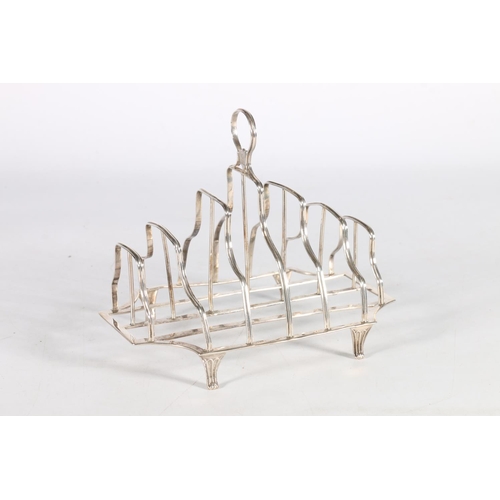 48 - Georgian silver seven-bar toast rack by Solomon Hougham, London, 1795, 17cm long, 164g.