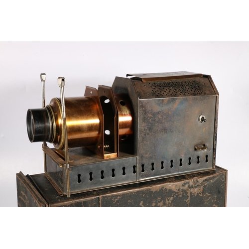 407 - Houghton-butcher projector, 22cm, with traveling case and collection of glass slides.