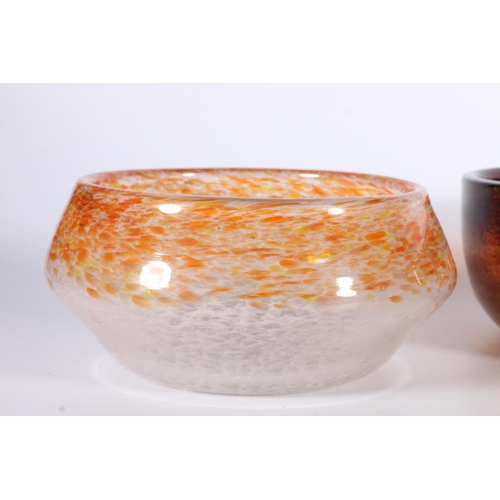 437 - Scottish art glass, a Monart mottled orange and brown circular bowl, 20cm diameter, a Monart mottled... 