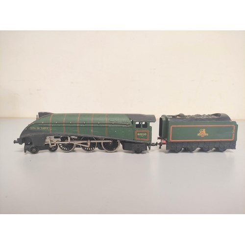 127 - Two 00 gauge Hornby Dublo A4 4-6-2 Golden Fleece Type L 11 60030 locomotives (2).