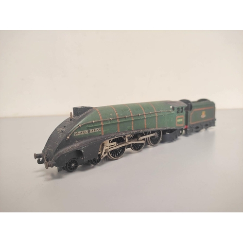 128 - Three 00 gauge Hornby Dublo locomotives including A4 4-6-2 Golden Fleece Type L 11 60030, EDL12 &lsq... 